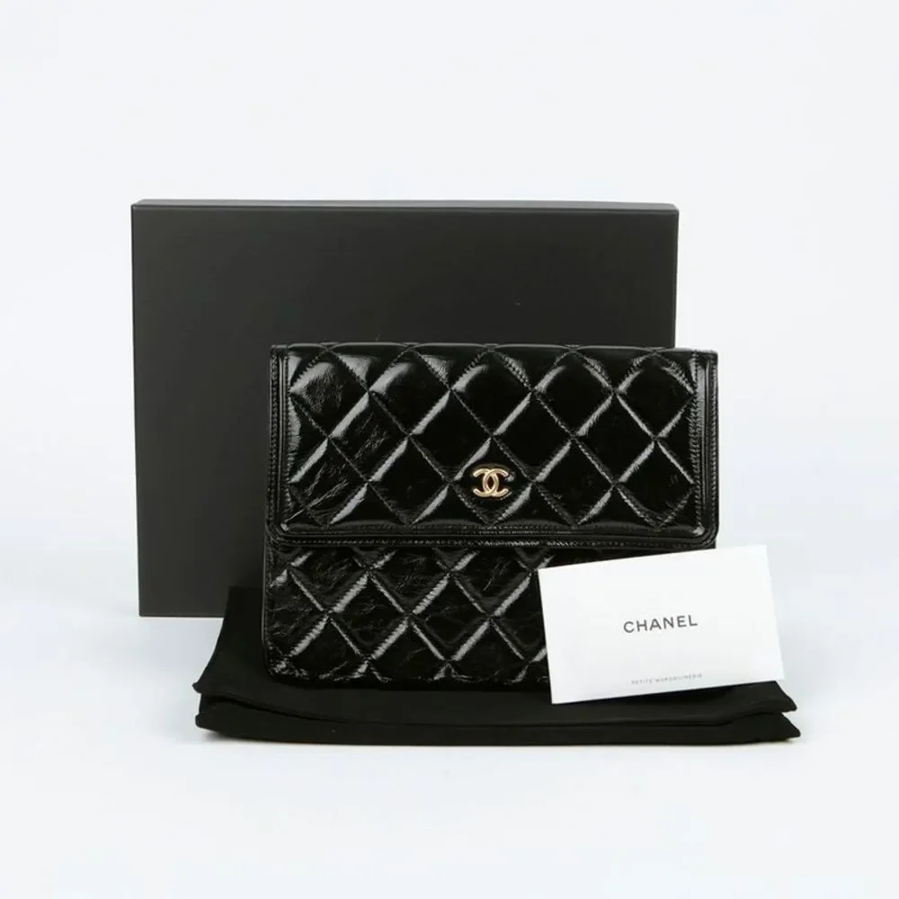 Classic Flap Clutch